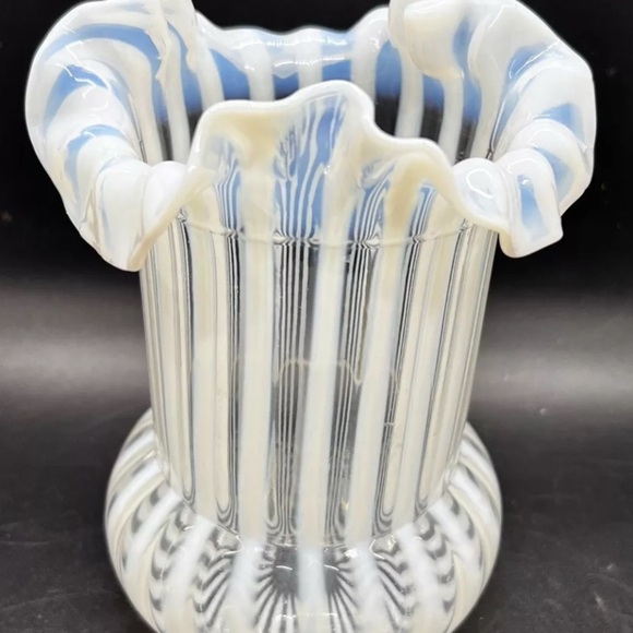 Northwood White Opalescent Glass Venetian Stripe Celery Vase Vintage Antique - Picture 3 of 5